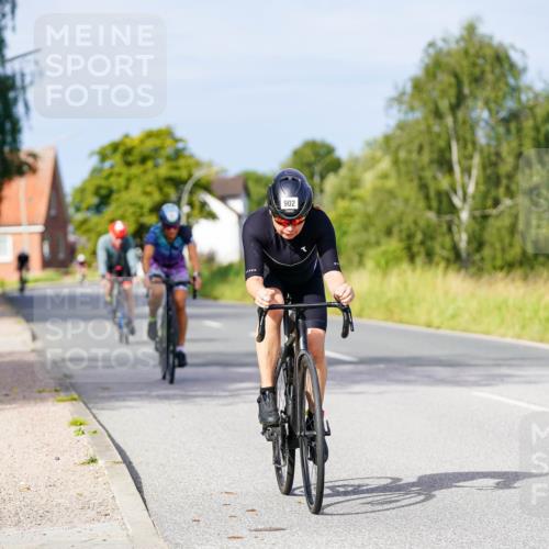 31.08.2025 - Elbe Triathlon Hamburg Michael Burmester http://msf.ph/oto/8675670 31.08.2025 10:21:08 Radfahren 771, 892, 902 meine-sportfotos.de
