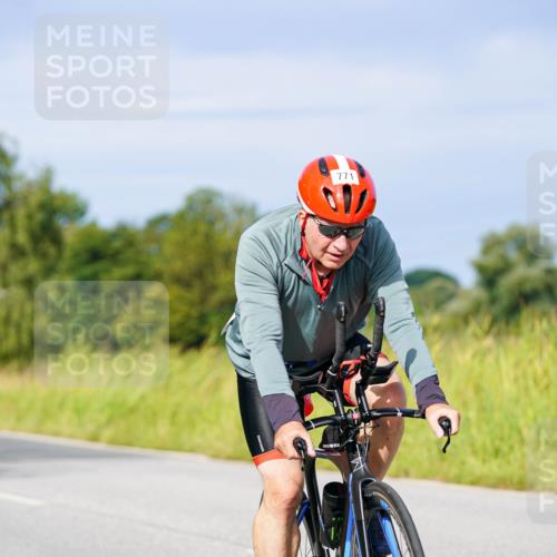 31.08.2025 - Elbe Triathlon Hamburg Michael Burmester http://msf.ph/oto/8675701 31.08.2025 10:21:12 Radfahren 771, 892, 902, 1036 meine-sportfotos.de