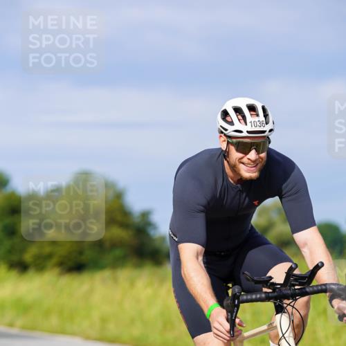 31.08.2025 - Elbe Triathlon Hamburg Michael Burmester http://msf.ph/oto/8675728 31.08.2025 10:21:19 Radfahren 687, 744, 822, 1034, 1036 meine-sportfotos.de