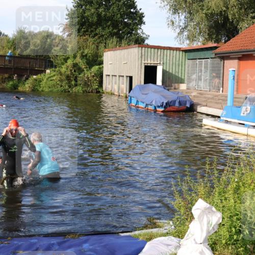 31.08.2025 - Elbe Triathlon Hamburg Luisa Fischer http://msf.ph/oto/8675824 31.08.2025 09:01:05 Schwimmen 471, 514 meine-sportfotos.de