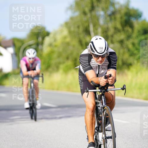 31.08.2025 - Elbe Triathlon Hamburg Michael Burmester http://msf.ph/oto/8675826 31.08.2025 10:21:41 Radfahren 736, 764, 766, 788, 895, 900, 907, 933 meine-sportfotos.de