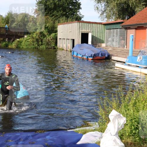 31.08.2025 - Elbe Triathlon Hamburg Luisa Fischer http://msf.ph/oto/8675829 31.08.2025 09:01:05 Schwimmen 471, 514 meine-sportfotos.de
