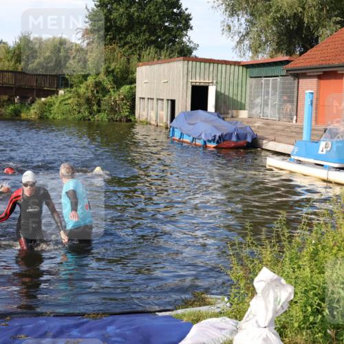 31.08.2025 - Elbe Triathlon Hamburg Luisa Fischer http://msf.ph/oto/8675856 31.08.2025 09:01:30 Schwimmen 502, 533 meine-sportfotos.de