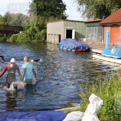 31.08.2025 - Elbe Triathlon Hamburg Luisa Fischer http://msf.ph/oto/8675858 31.08.2025 09:01:30 Schwimmen 502, 533 meine-sportfotos.de