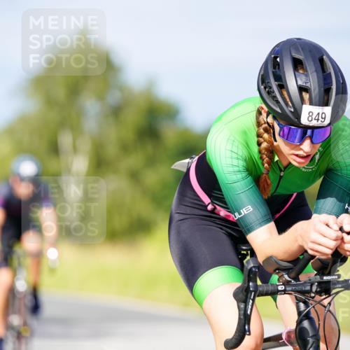 31.08.2025 - Elbe Triathlon Hamburg Michael Burmester http://msf.ph/oto/8675883 31.08.2025 10:21:54 Radfahren 654, 769, 796, 810, 814, 844, 849, 953, 1001, 1024, 1030 meine-sportfotos.de
