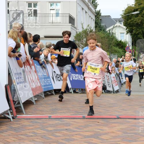 31.08.2025 - 21. Blankeneser Heldenlauf Strokosch-Dieckow http://msf.ph/oto/8675886 31.08.2025 10:28:52 Ziel 2060, 2346, 2718, 2719, 2143, 2387 meine-sportfotos.de
