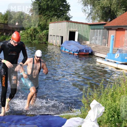31.08.2025 - Elbe Triathlon Hamburg Luisa Fischer http://msf.ph/oto/8675920 31.08.2025 09:01:52 Schwimmen 421, 434, 444, 519 meine-sportfotos.de