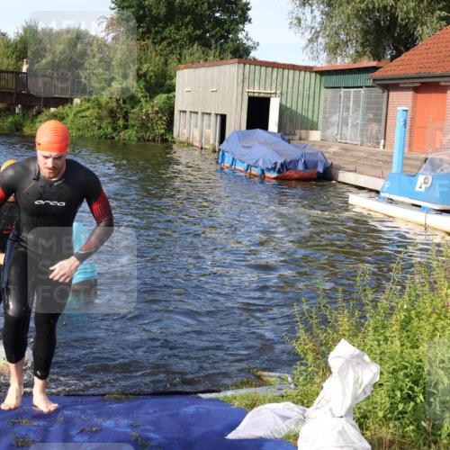 31.08.2025 - Elbe Triathlon Hamburg Luisa Fischer http://msf.ph/oto/8675933 31.08.2025 09:01:58 Schwimmen 434, 444, 469, 507, 519 meine-sportfotos.de