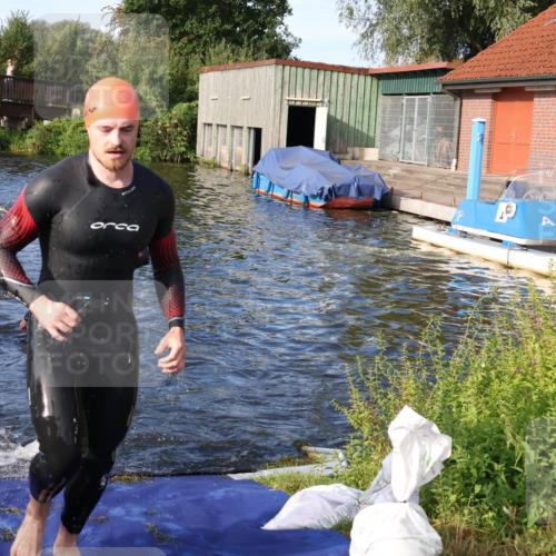 31.08.2025 - Elbe Triathlon Hamburg Luisa Fischer http://msf.ph/oto/8675936 31.08.2025 09:01:59 Schwimmen 434, 469, 507, 519 meine-sportfotos.de