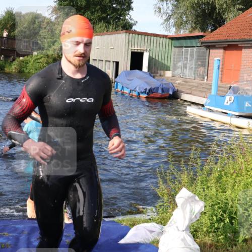 31.08.2025 - Elbe Triathlon Hamburg Luisa Fischer http://msf.ph/oto/8675937 31.08.2025 09:01:59 Schwimmen 434, 469, 507, 519 meine-sportfotos.de