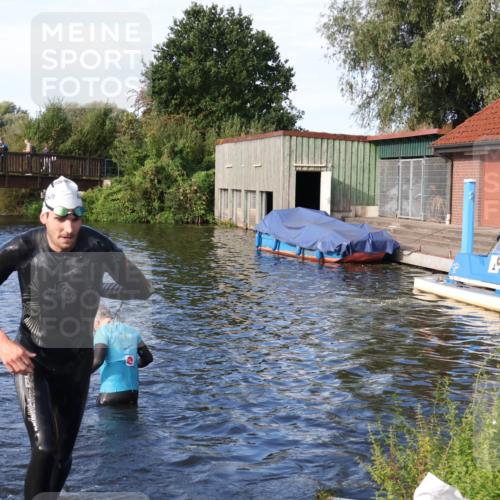 31.08.2025 - Elbe Triathlon Hamburg Luisa Fischer http://msf.ph/oto/8675994 31.08.2025 09:02:33 Schwimmen 600 meine-sportfotos.de