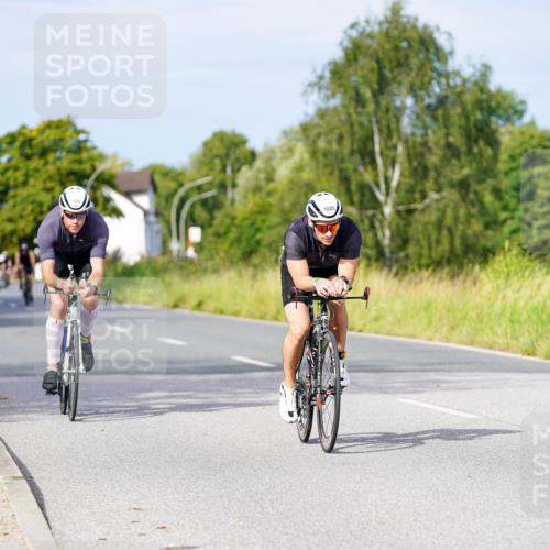 31.08.2025 - Elbe Triathlon Hamburg Michael Burmester http://msf.ph/oto/8676019 31.08.2025 10:22:24 Radfahren 983, 1009, 1052, 1085 meine-sportfotos.de