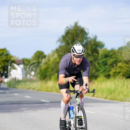 31.08.2025 - Elbe Triathlon Hamburg Michael Burmester http://msf.ph/oto/8676031 31.08.2025 10:22:25 Radfahren 832, 899, 983, 1009, 1051, 1052, 1085 meine-sportfotos.de