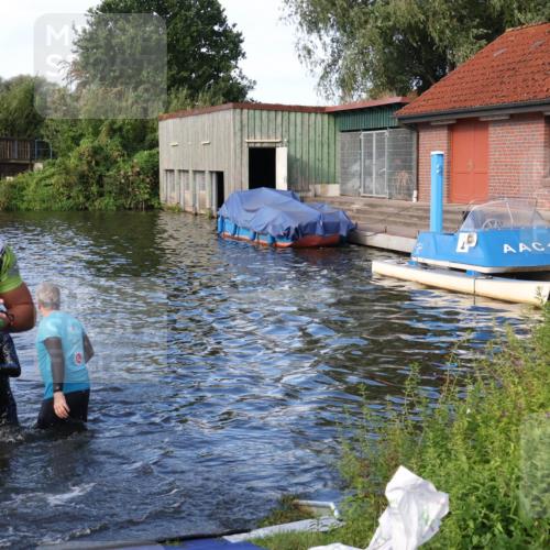 31.08.2025 - Elbe Triathlon Hamburg Luisa Fischer http://msf.ph/oto/8676116 31.08.2025 09:04:55 Schwimmen 527, 630 meine-sportfotos.de