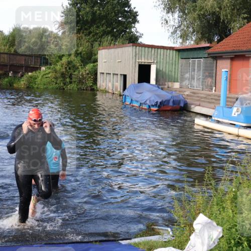 31.08.2025 - Elbe Triathlon Hamburg Luisa Fischer http://msf.ph/oto/8676133 31.08.2025 09:05:07 Schwimmen 504 meine-sportfotos.de