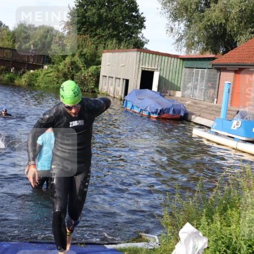 31.08.2025 - Elbe Triathlon Hamburg Luisa Fischer http://msf.ph/oto/8676246 31.08.2025 09:06:12 Schwimmen 410, 598, 645 meine-sportfotos.de