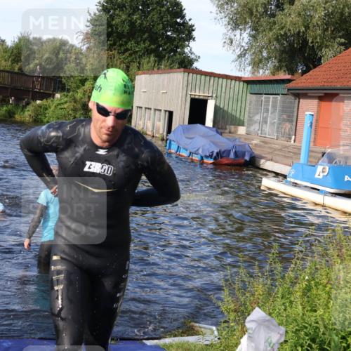 31.08.2025 - Elbe Triathlon Hamburg Luisa Fischer http://msf.ph/oto/8676251 31.08.2025 09:06:12 Schwimmen 410, 598, 645 meine-sportfotos.de