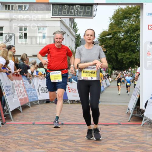 31.08.2025 - 21. Blankeneser Heldenlauf Strokosch-Dieckow http://msf.ph/oto/8676264 31.08.2025 10:28:33 Ziel 2249, 2173, 2727, 2351 meine-sportfotos.de