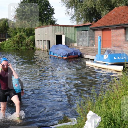 31.08.2025 - Elbe Triathlon Hamburg Luisa Fischer http://msf.ph/oto/8676331 31.08.2025 09:06:59 Schwimmen 391, 508, 526 meine-sportfotos.de
