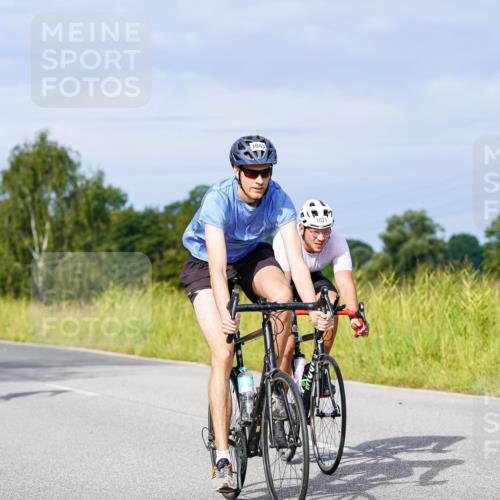 31.08.2025 - Elbe Triathlon Hamburg Michael Burmester http://msf.ph/oto/8676418 31.08.2025 10:23:56 Radfahren 704, 741, 818, 861, 914, 926, 961, 1031, 1043, 1109 meine-sportfotos.de