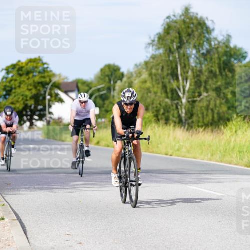 31.08.2025 - Elbe Triathlon Hamburg Michael Burmester http://msf.ph/oto/8676431 31.08.2025 10:24:01 Radfahren 741, 752, 761, 926, 961, 1158 meine-sportfotos.de
