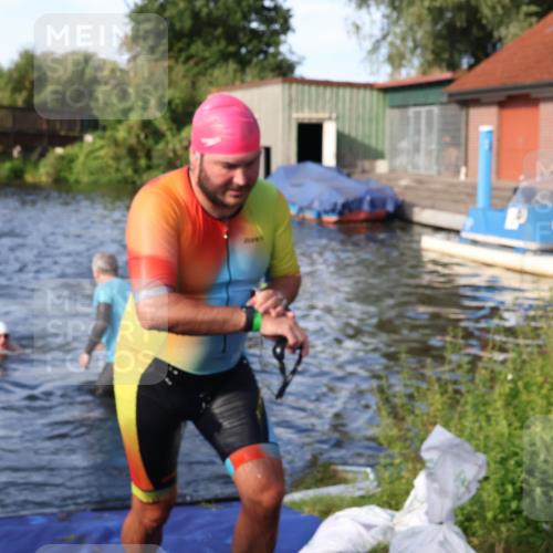 31.08.2025 - Elbe Triathlon Hamburg Luisa Fischer http://msf.ph/oto/8676480 31.08.2025 09:08:31 Schwimmen 399, 500 meine-sportfotos.de