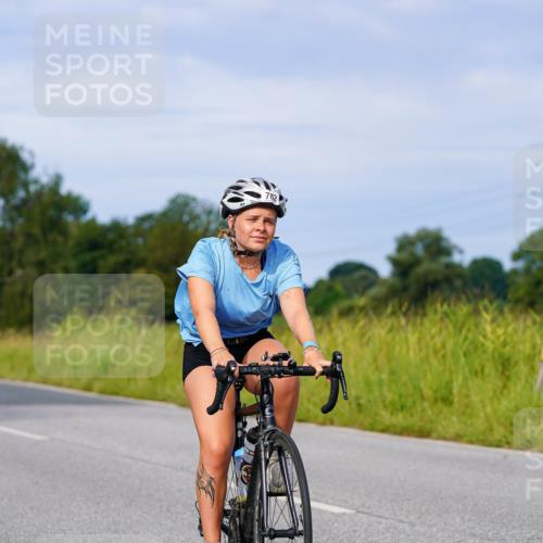 31.08.2025 - Elbe Triathlon Hamburg Michael Burmester http://msf.ph/oto/8676712 31.08.2025 10:25:09 Radfahren 782, 929, 958, 1003, 1039, 1096 meine-sportfotos.de