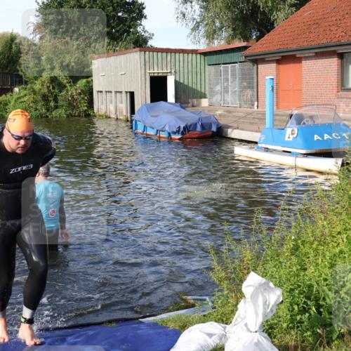 31.08.2025 - Elbe Triathlon Hamburg Luisa Fischer http://msf.ph/oto/8676776 31.08.2025 09:10:39 Schwimmen 499, 603, 655 meine-sportfotos.de