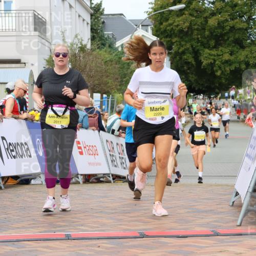 31.08.2025 - 21. Blankeneser Heldenlauf Strokosch-Dieckow http://msf.ph/oto/8676872 31.08.2025 10:33:25 Ziel 2011, 2044, 2126, 2640, 2639, 2220, 2221 meine-sportfotos.de