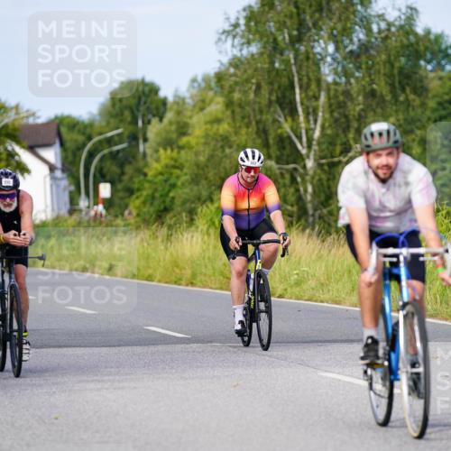 31.08.2025 - Elbe Triathlon Hamburg Michael Burmester http://msf.ph/oto/8676883 31.08.2025 10:25:56 Radfahren 503, 890, 1020, 1029, 1055 meine-sportfotos.de