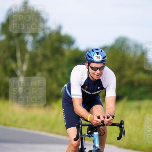 31.08.2025 - Elbe Triathlon Hamburg Michael Burmester http://msf.ph/oto/8676937 31.08.2025 10:26:06 Radfahren 768, 806, 1022, 1082 meine-sportfotos.de