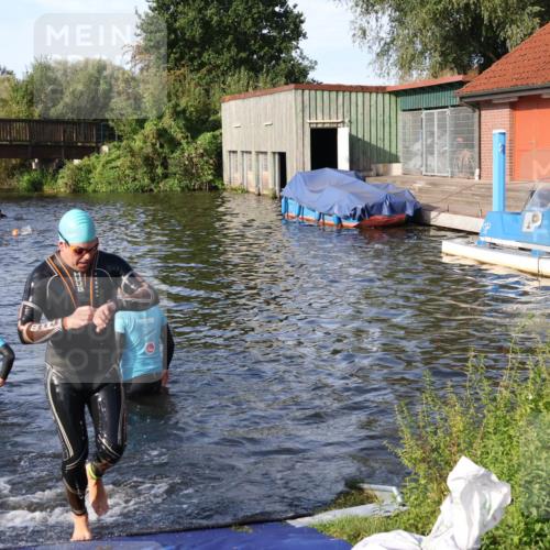 31.08.2025 - Elbe Triathlon Hamburg Luisa Fischer http://msf.ph/oto/8676998 31.08.2025 09:12:18 Schwimmen 639 meine-sportfotos.de