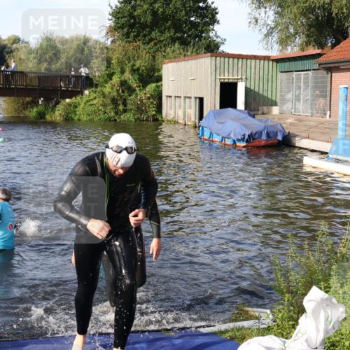 31.08.2025 - Elbe Triathlon Hamburg Luisa Fischer http://msf.ph/oto/8677023 31.08.2025 09:12:50 Schwimmen 461, 566, 615, 627, 642, 643 meine-sportfotos.de