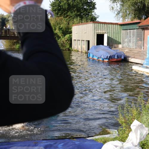 31.08.2025 - Elbe Triathlon Hamburg Luisa Fischer http://msf.ph/oto/8677056 31.08.2025 09:12:55 Schwimmen 566, 615, 623, 627, 642 meine-sportfotos.de