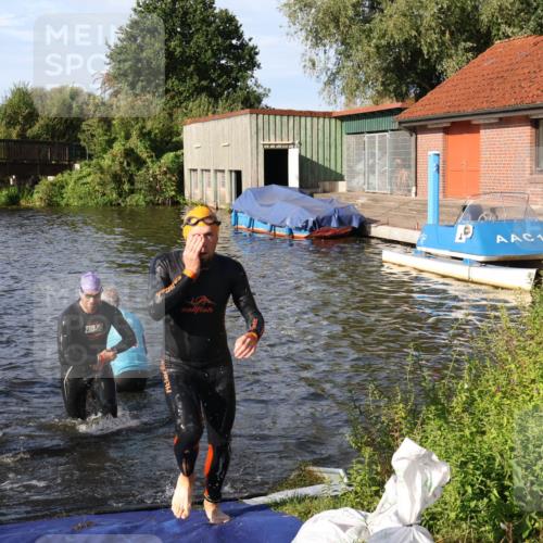 31.08.2025 - Elbe Triathlon Hamburg Luisa Fischer http://msf.ph/oto/8677154 31.08.2025 09:14:18 Schwimmen 597, 601, 638, 659 meine-sportfotos.de