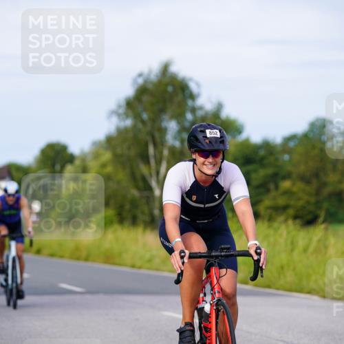 31.08.2025 - Elbe Triathlon Hamburg Michael Burmester http://msf.ph/oto/8677416 31.08.2025 10:28:47 Radfahren 701, 852, 991, 1219 meine-sportfotos.de