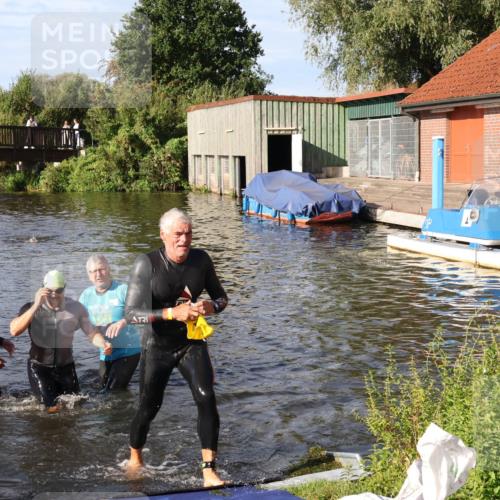 31.08.2025 - Elbe Triathlon Hamburg Luisa Fischer http://msf.ph/oto/8677451 31.08.2025 09:16:58 Schwimmen 569, 773 meine-sportfotos.de