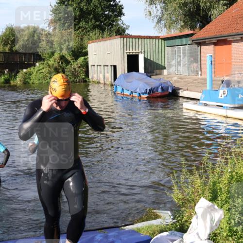 31.08.2025 - Elbe Triathlon Hamburg Luisa Fischer http://msf.ph/oto/8677496 31.08.2025 09:17:25 Schwimmen 609 meine-sportfotos.de