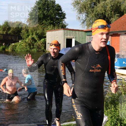 31.08.2025 - Elbe Triathlon Hamburg Luisa Fischer http://msf.ph/oto/8677570 31.08.2025 09:18:10 Schwimmen 413, 577, 617, 654, 723, 770 meine-sportfotos.de