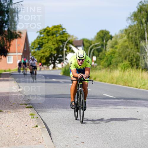 31.08.2025 - Elbe Triathlon Hamburg Michael Burmester http://msf.ph/oto/8677607 31.08.2025 10:30:09 Radfahren 1041, 1206 meine-sportfotos.de