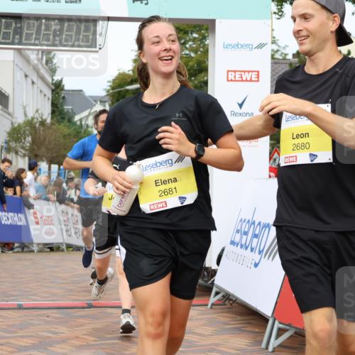 31.08.2025 - 21. Blankeneser Heldenlauf Strokosch-Dieckow http://msf.ph/oto/8677642 31.08.2025 10:32:43 Ziel 2681, 2680, 2256, 2257, 2404, 2405, 2323, 2582, 2580, 2201 meine-sportfotos.de