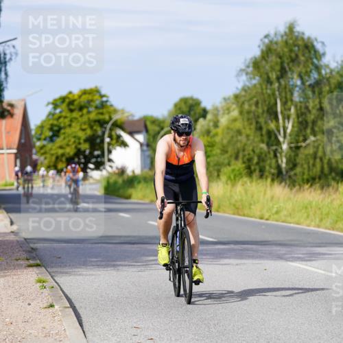 31.08.2025 - Elbe Triathlon Hamburg Michael Burmester http://msf.ph/oto/8677680 31.08.2025 10:30:33 Radfahren 774, 1068 meine-sportfotos.de