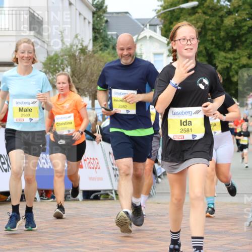 31.08.2025 - 21. Blankeneser Heldenlauf Strokosch-Dieckow http://msf.ph/oto/8677699 31.08.2025 10:32:35 Ziel 2490, 2256, 2257, 2644, 2581, 2582, 2580, 2201 meine-sportfotos.de
