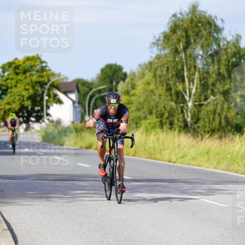 31.08.2025 - Elbe Triathlon Hamburg Michael Burmester http://msf.ph/oto/8677784 31.08.2025 10:31:22 Radfahren 1128, 1132, 1187, 1246 meine-sportfotos.de