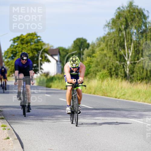 31.08.2025 - Elbe Triathlon Hamburg Michael Burmester http://msf.ph/oto/8677800 31.08.2025 10:31:26 Radfahren 1079, 1128, 1132, 1193, 1246 meine-sportfotos.de