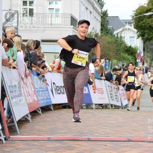 31.08.2025 - 21. Blankeneser Heldenlauf Strokosch-Dieckow http://msf.ph/oto/8678007 31.08.2025 10:32:22 Ziel 2131, 2182, 2627, 2721 meine-sportfotos.de