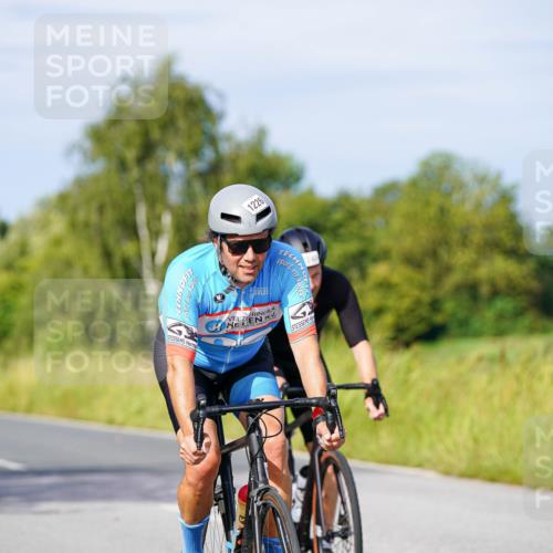 31.08.2025 - Elbe Triathlon Hamburg Michael Burmester http://msf.ph/oto/8678055 31.08.2025 10:32:38 Radfahren 786, 896, 932, 1168, 1174, 1185, 1226, 1240 meine-sportfotos.de