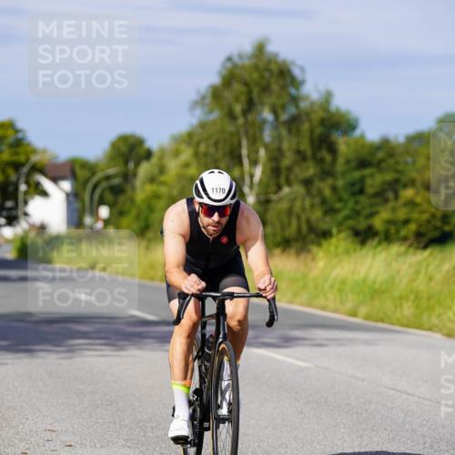 31.08.2025 - Elbe Triathlon Hamburg Michael Burmester http://msf.ph/oto/8678170 31.08.2025 10:33:16 Radfahren 1139, 1157, 1169, 1170, 1191 meine-sportfotos.de