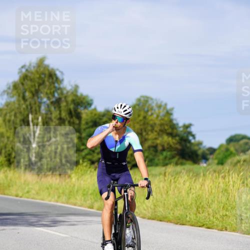 31.08.2025 - Elbe Triathlon Hamburg Michael Burmester http://msf.ph/oto/8678212 31.08.2025 10:33:25 Radfahren 826, 838, 850, 859, 908, 944, 1119, 1177, 1191, 1235, 1241 meine-sportfotos.de