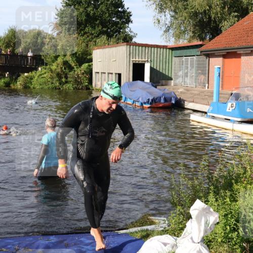 31.08.2025 - Elbe Triathlon Hamburg Luisa Fischer http://msf.ph/oto/8678225 31.08.2025 09:23:17 Schwimmen 744 meine-sportfotos.de